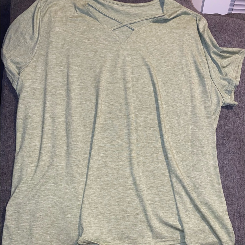 Elegant Sage Green Women's Short Sleeve Top